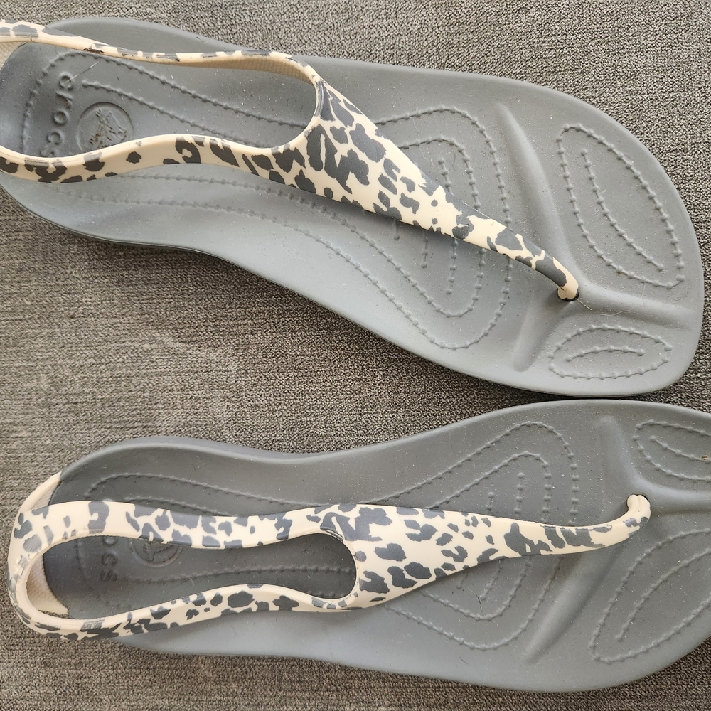 Crocs Women's Leopard Print Sandals - Gray and Cream